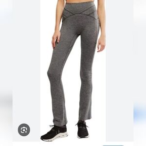 🌻NWT Free People Mountain Blazing Pocket Flares